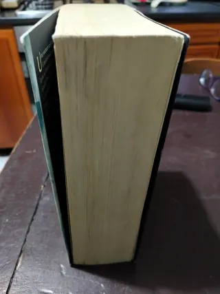 Il risveglio delle tenebre: Sopra il mare sotto...