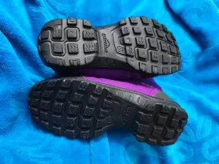 Botas de nieve Quechua Moradas, un solo uso