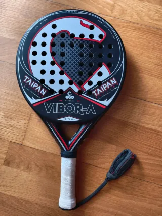Pala de pádel Vibora Taipan Carbon