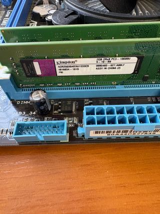 Placa base Asus P8B75-M LX + CPU i3-2120 + 4GB RAM