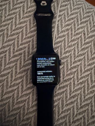 Apple Watch Series 3 42mm in alluminio