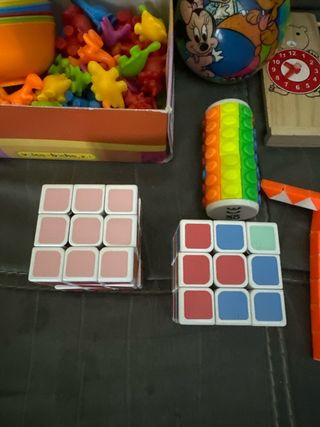 Lote Juguetes Infantiles: Cubos, Pelota, Ábaco