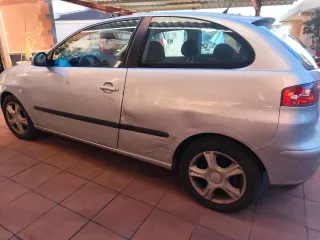 SEAT Ibiza 2005