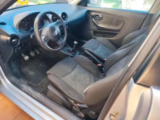 SEAT Ibiza 2005
