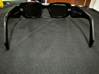 Gafas de sol Prada negras