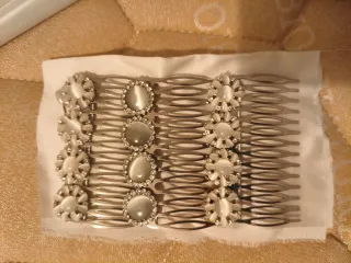 Peinetas Novia Adornadas. Hechas a mano