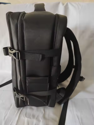 VENTURAE Mochila Cabina 40x20x25 +Almohada Nueva