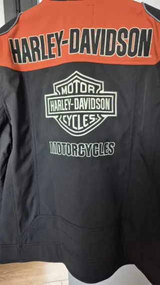 Chaqueta Harley-Davidson NUEVA + CAMISA