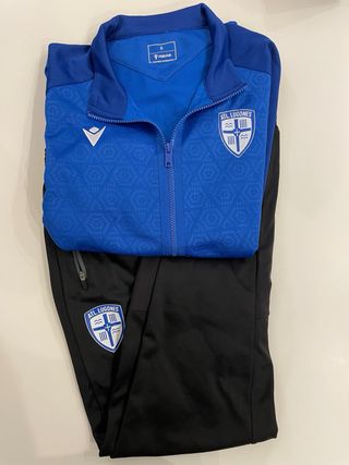 Equipación Macron Atletico de Lugones