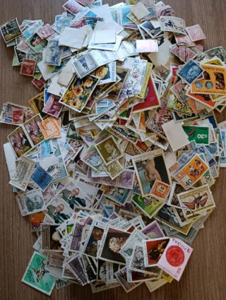 Francobolli del Mondo (Filatelia)