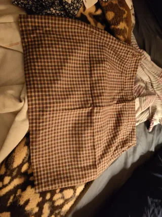 Falda cuadros marrón y rosa