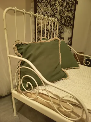 Cama infantil blanca Ikea