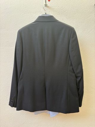 Traje Tizzas niño talla 9-10