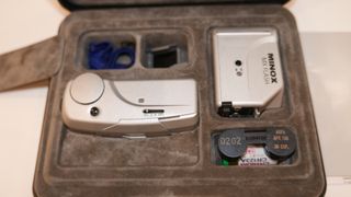 Minox MX Cámara con Flash y Accesorios