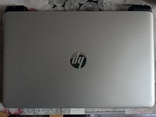 Portátil HP i3 8GB RAM SSD 240GB Batería Nueva