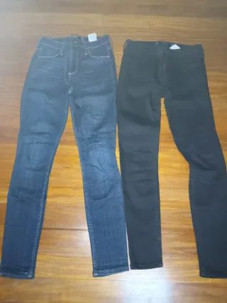 Lote 2 Pantalones Vaqueros Hollister Talla 25