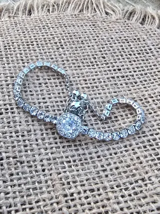 Pulsera de plata con circonitas