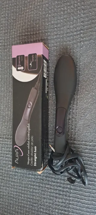 Cepillo Alisador Qilive Negro y cepillo de viaje