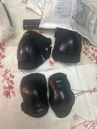 Patines en línea negros con protectores 40