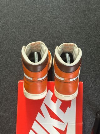 Nike Jordan 1 High Arancione 41