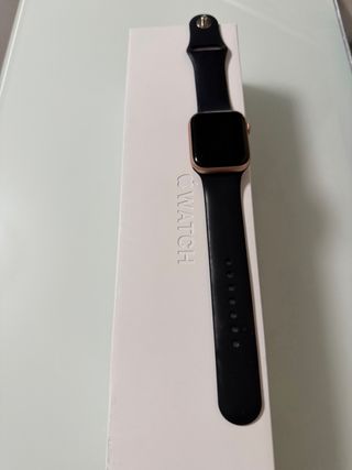 Apple Watch Series 4 Oro Nero