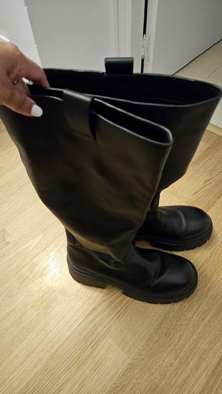 Botas altas negras