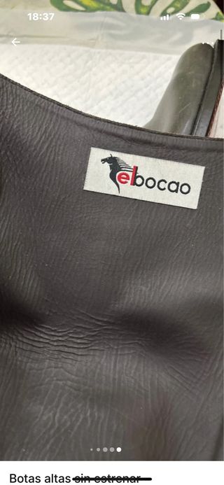 Botas altas de piel blanditas