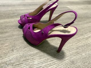 Zapatos de tacón Verona morados
