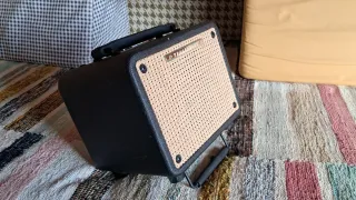 Amplificador de Guitarra Ibanez troubadour T15 U