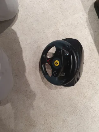 Volante Ferrari PS2 y PC con pedales