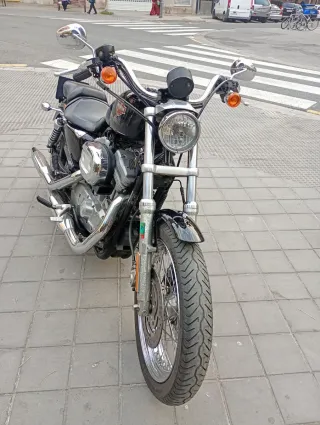 Harley Davidson Sportster Negra