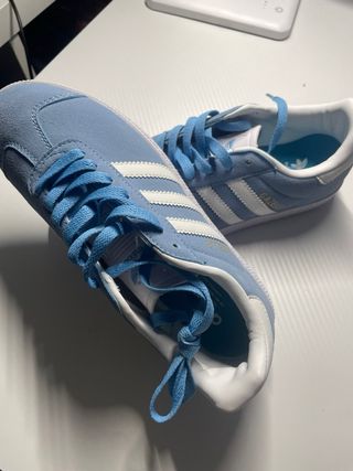 Adidas Gazelle Azul y Blanco