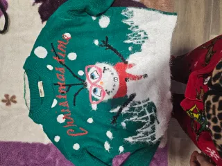 Jersey Navideño Verde con Muñeco de Nieve