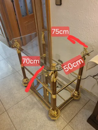 2 Mesas Cristal y Metal Doradas