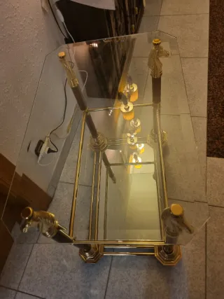 2 Mesas Cristal y Metal Doradas