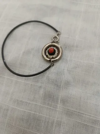 Bracciale con cameo corallo e pallina