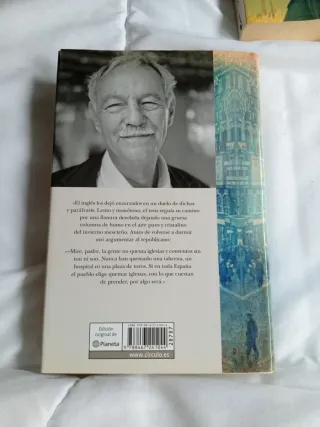 3 novelas de Eduardo mendoza