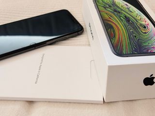 iPhone XS 64 GB Negro - Funciona perfectamente