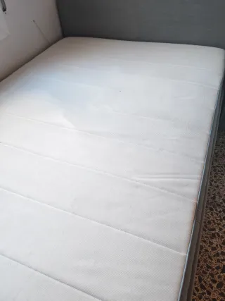 Cama doble SLATTUM + VESTERÖY