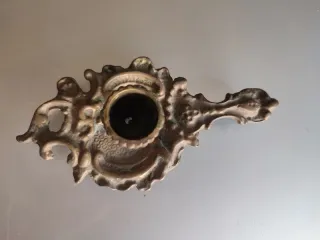 Portacandele antico in bronzo