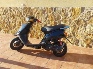 Yamaha Jog R antigua