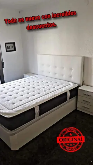 Struttura letto a ribalta in legno con materassi memory foam