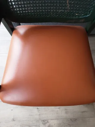 Butaca vintage verde y naranja