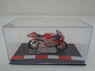 Honda RC211V Daijiro Katoh 2002 (1/24)