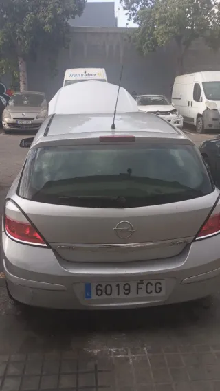 Opel Astra 2006