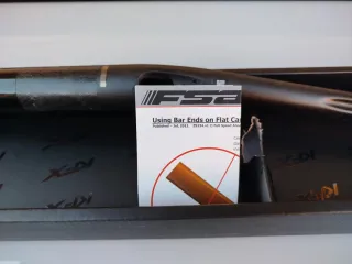 Manillar FSA KFX Carbono 760mm