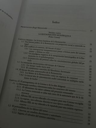 Historia de Espana / History of Spain: Siglo XX...