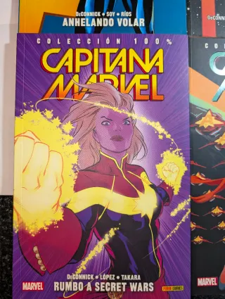 CAPITANA MARVEL COLECCION 100%