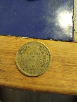 Moneda Francesa 1907 falsa de época
