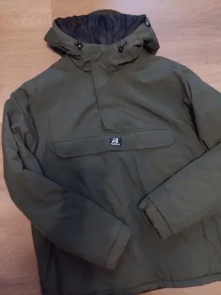 Chaqueta Pull&Bear verde militar Talla L/40